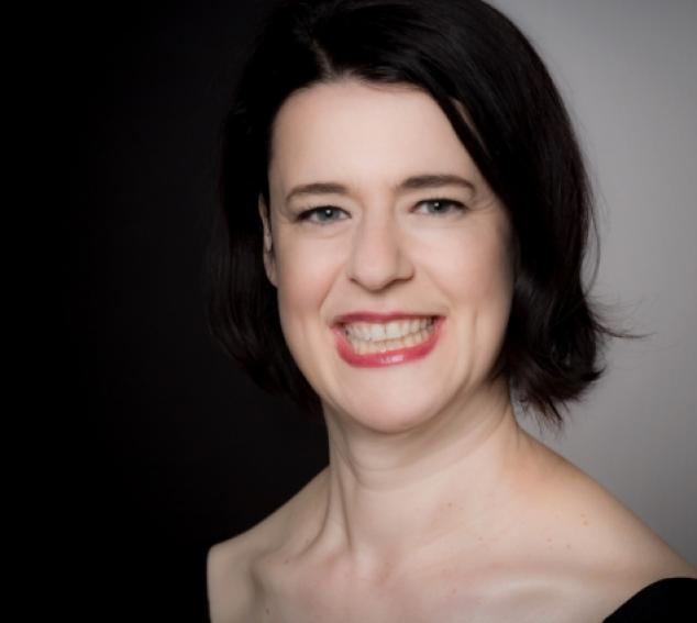 Violist/Composer Melia Watras (Photo: Michelle Smith-Lewis)