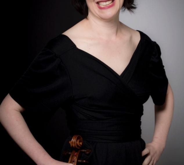 Violist/Composer Melia Watras (Photo: Michelle Smith-Lewis)