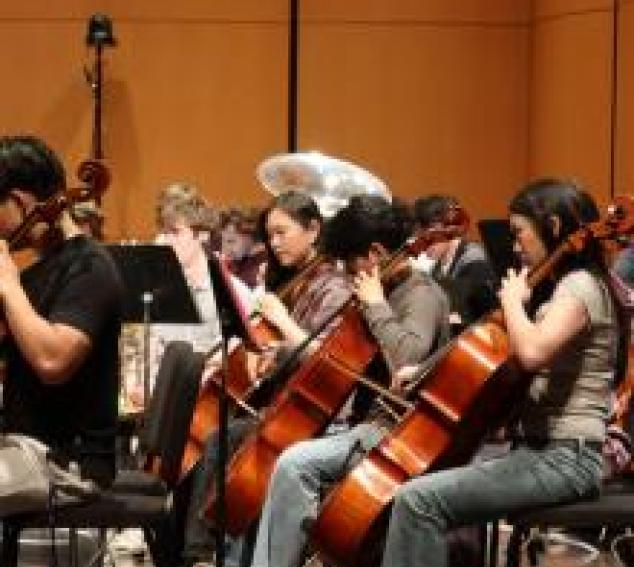 The UW Symphony in rehearsal at Meany Hall (Photo: Cyan Duong).