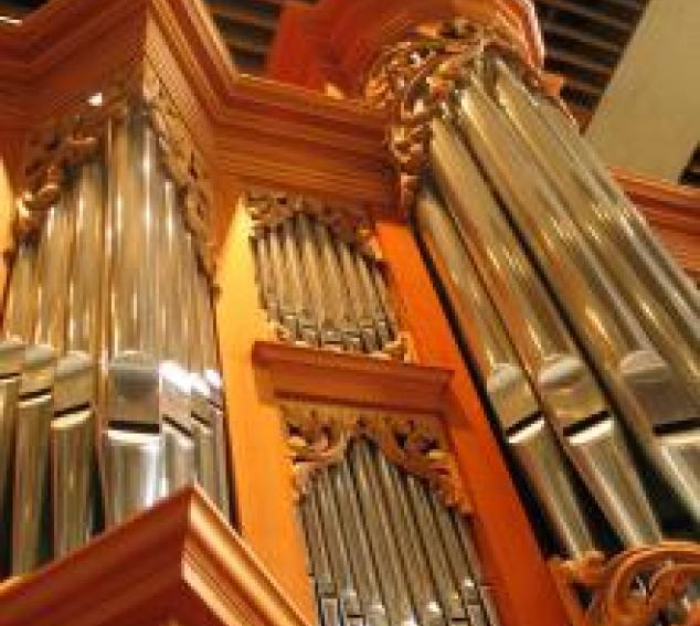 The UW's Littlefield Organ